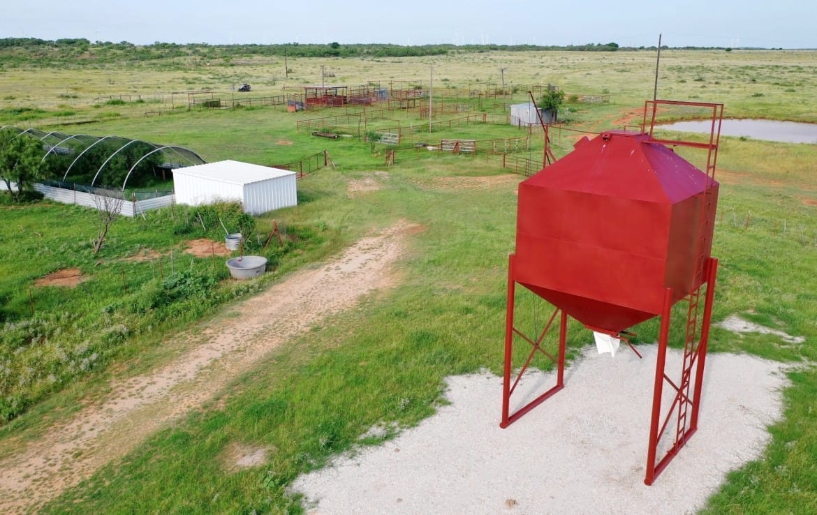 2498 acres in Archer County