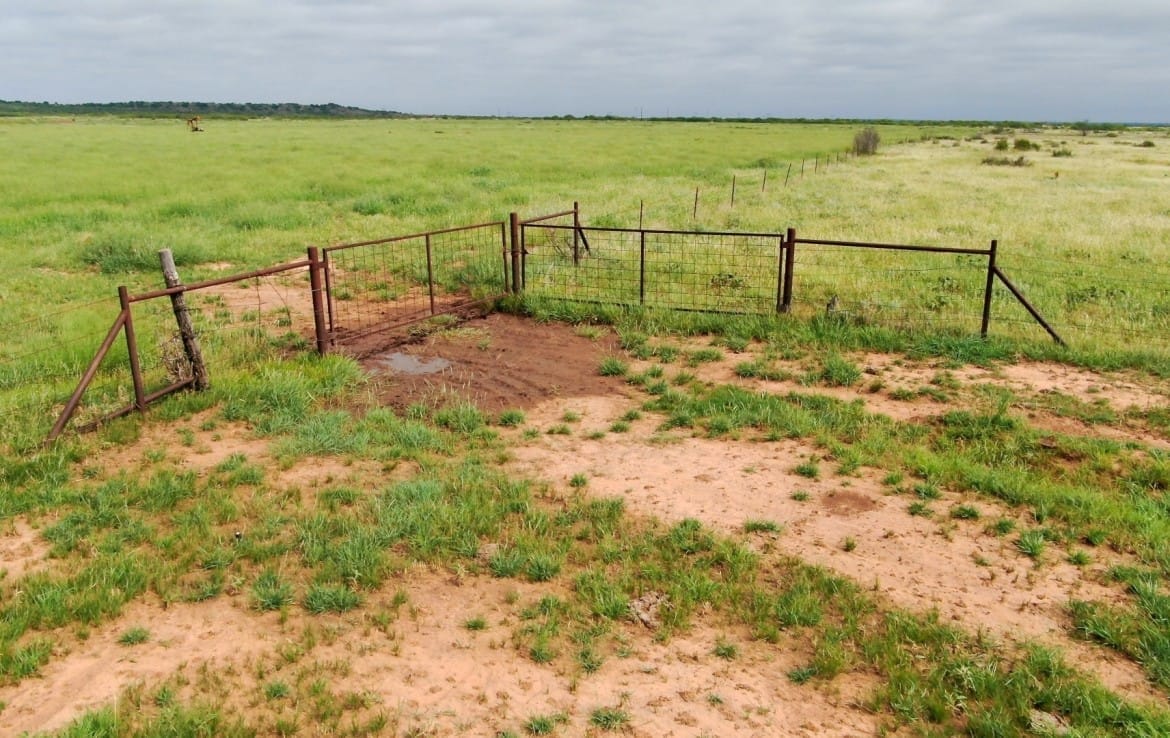 2498 acres in Archer County