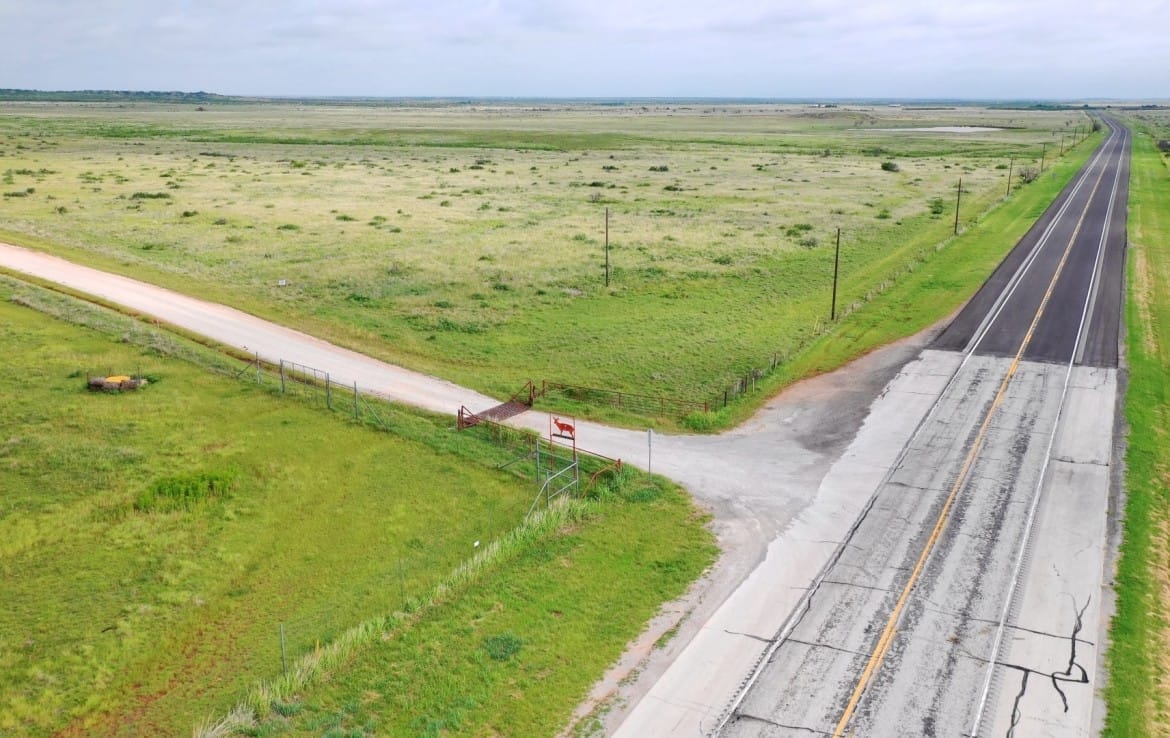 2498 acres in Archer County