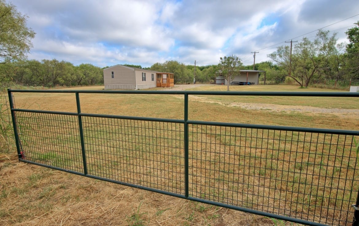 75 acres in Clay County