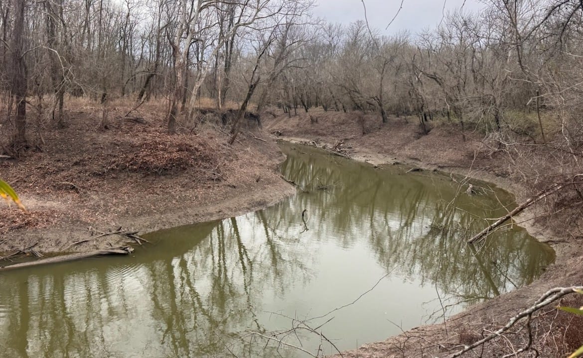 56 acres in Red River County