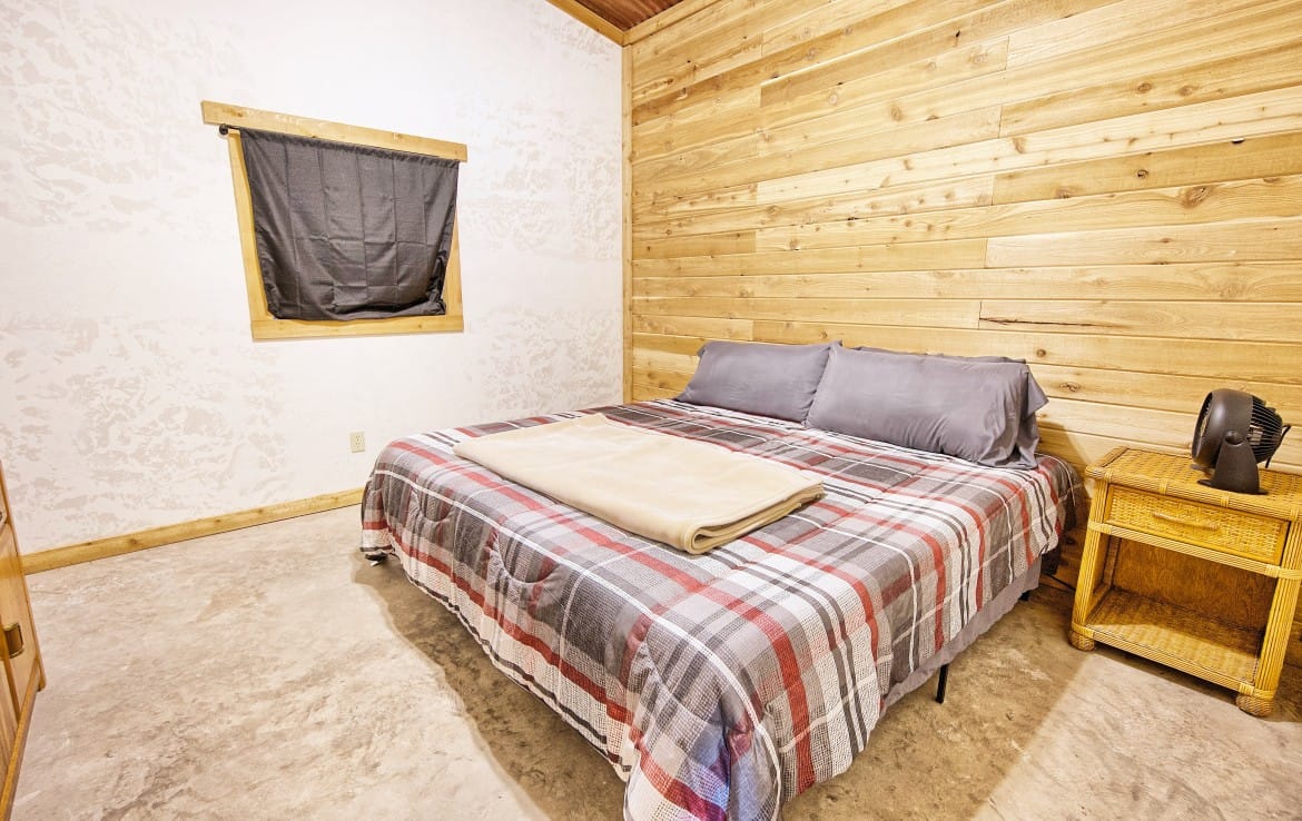 1070 acres in Hardeman County