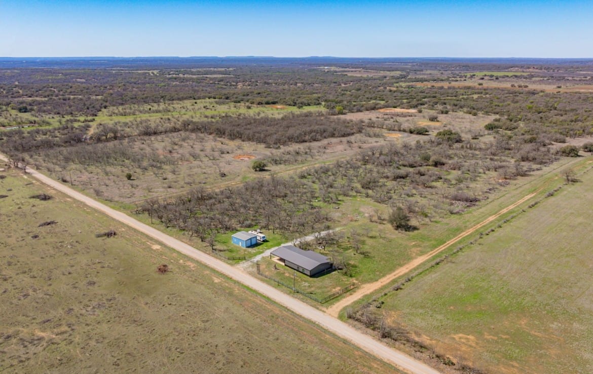 38 acres in Eastland County