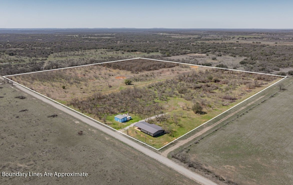38 acres in Eastland County