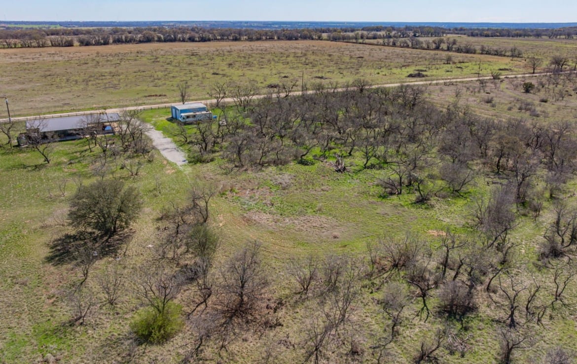 38 acres in Eastland County