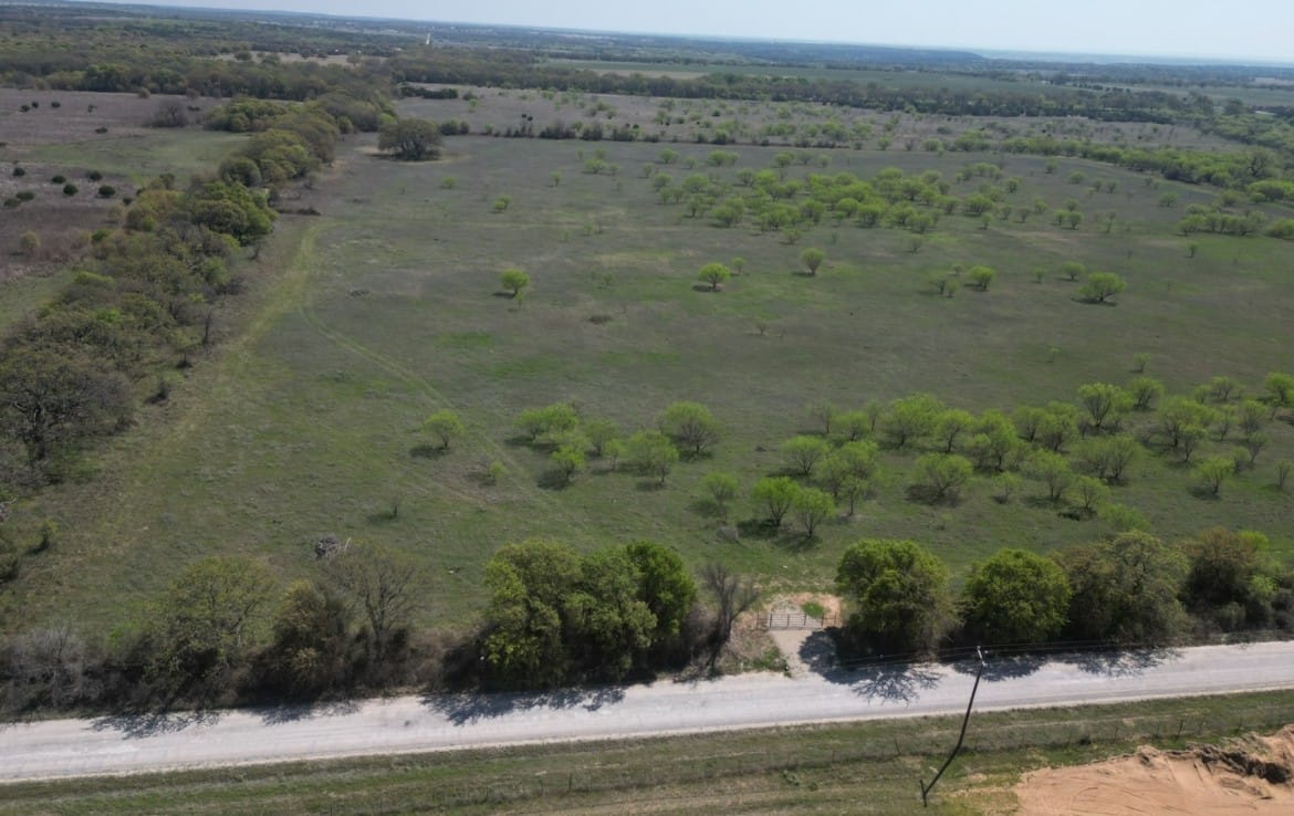 25 acres in Eastland County