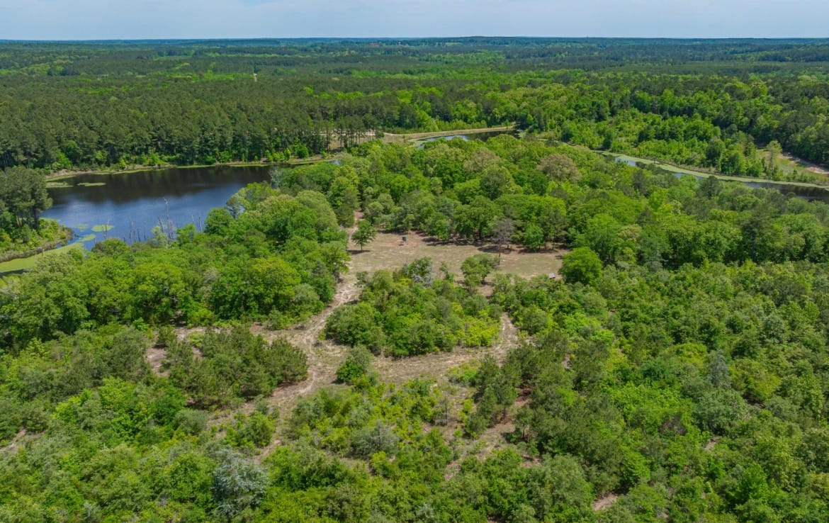 521 acres in Cass County