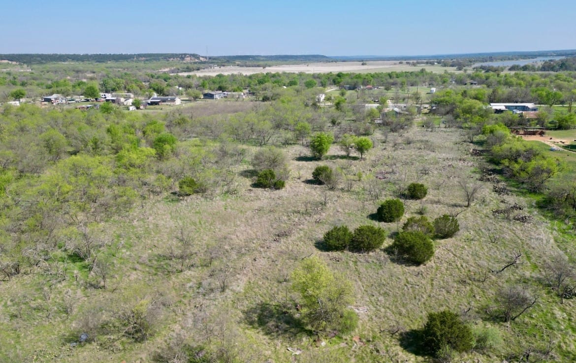 5 acres in Eastland County