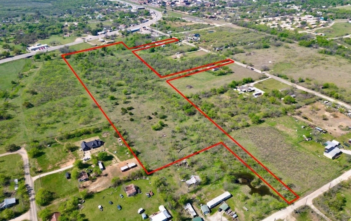 5 acres in Eastland County